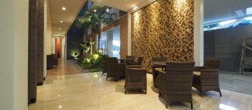 De Boutique Style Hotel Malang Ngoại thất bức ảnh